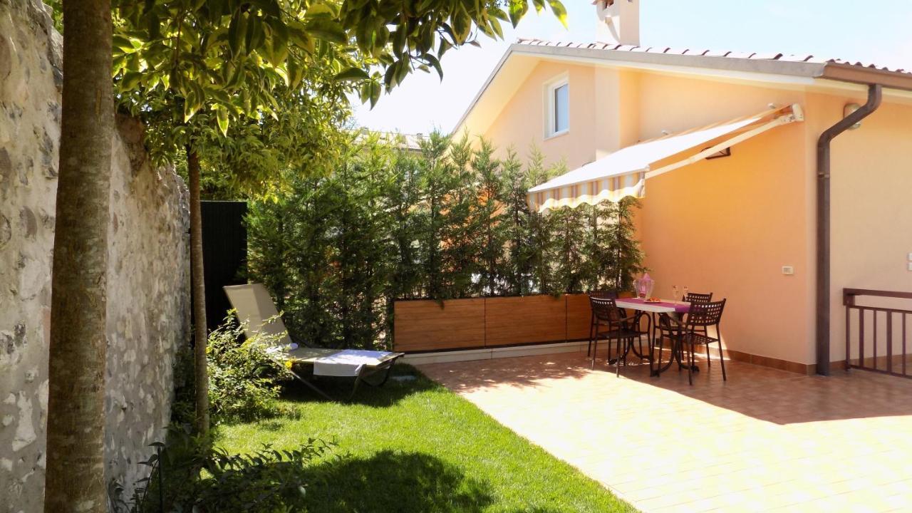 MillyHolidays - Apartment Lillà Bardolino Exterior foto